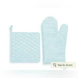 Vera Bradley Pot Holder and Oven Mitt in Eden Paisley Mint